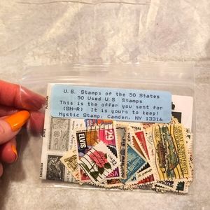50 UsedU. S. Stamps of the 50 States NWT